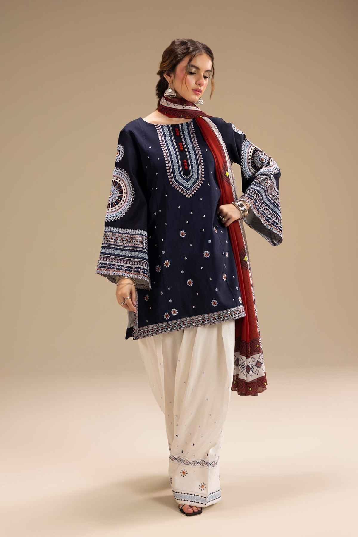 '- UNSTITCHED 3PC DHANAK EMBROIDERED SUIT RR 610
