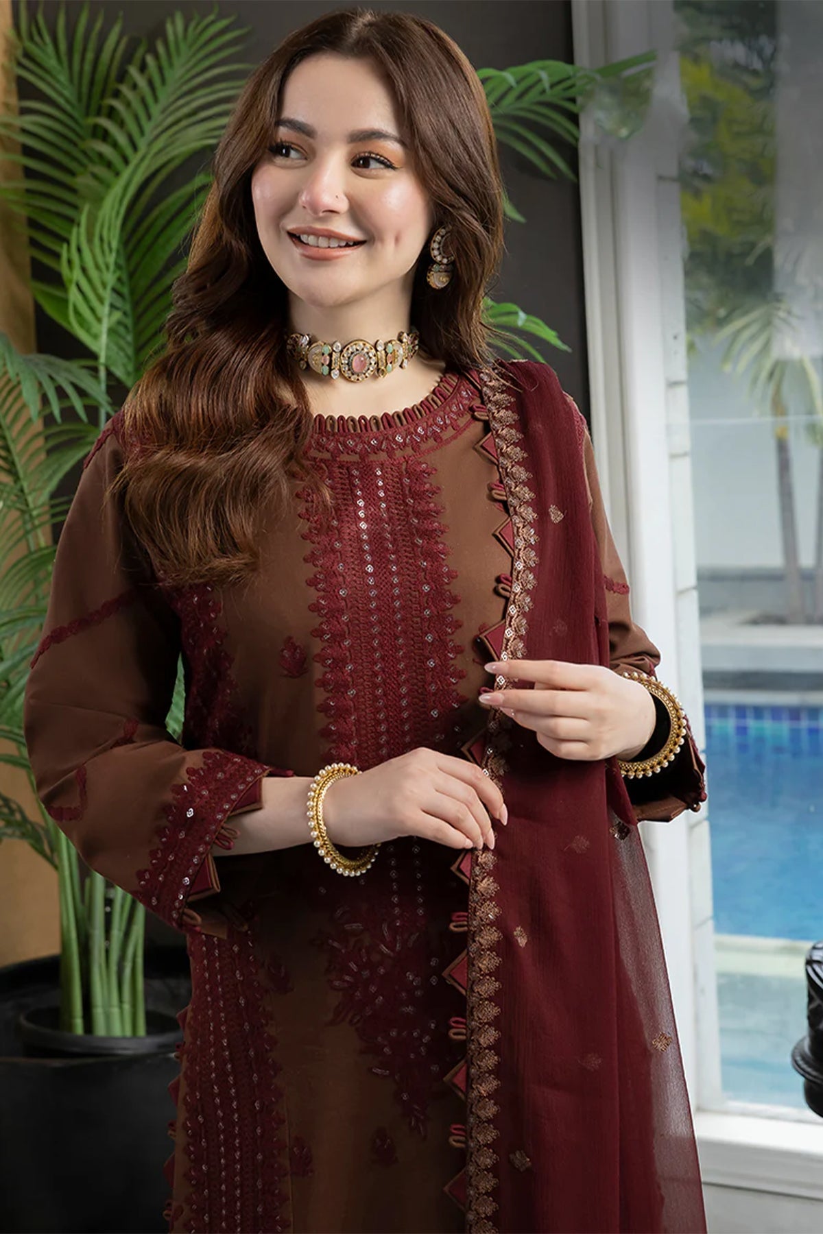 '- 3PC LAWN EMBROIDERED SHIRT WITH CHIFFON EMBROIDERED DUPATTA AND TROUSER - AJ2556